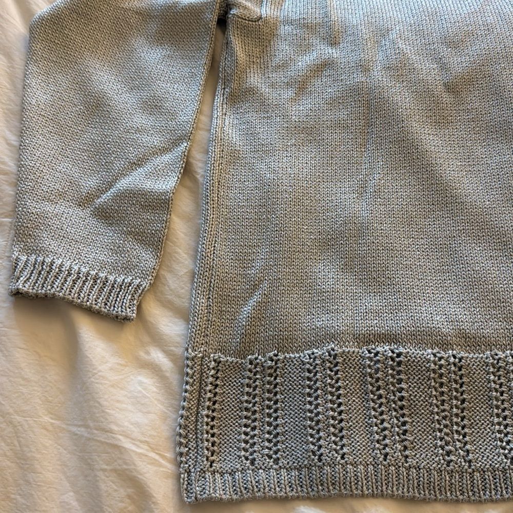 DKNY Petite Light Gray Metallic Long Sleeve Sweater with Open Knit Hem. Size S. - Picture 6 of 11